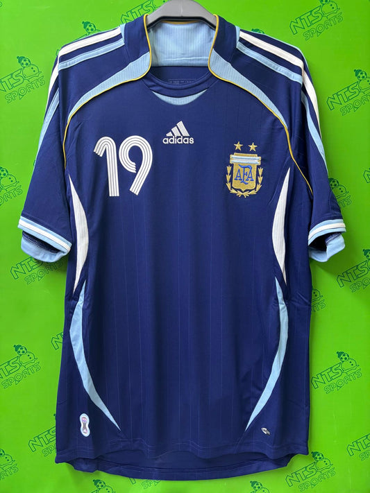【復刻系列】ARGENTINA 阿根廷 2006 作客復刻球衣連 19 MESSI 印字