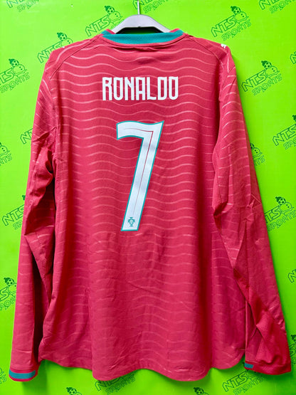 PORTUGAL 葡萄牙 2026 主場長袖更衣室版連 7 RONALDO 印字