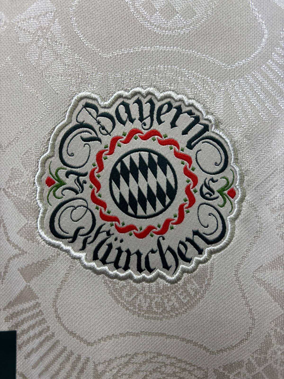 BAYERN MUNICH 2025/26 4th away shirt with printing with patch 