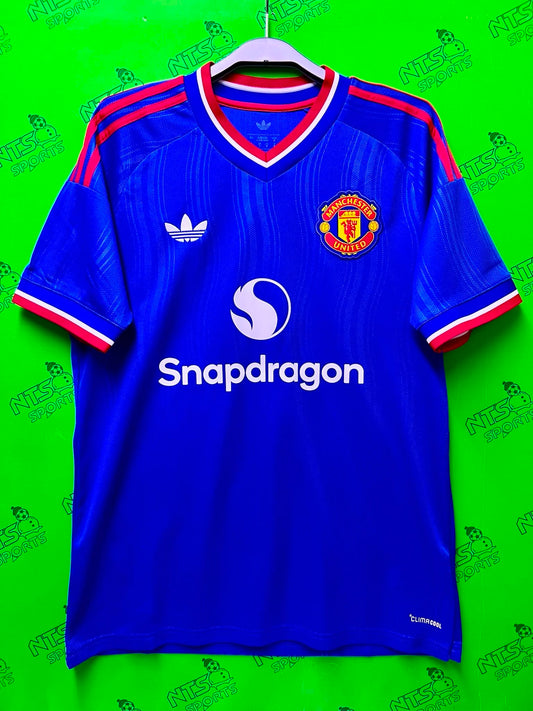 MANCHESTER UNITED 曼聯 2026/27 作客球迷版男裝短袖球衣連印字連章