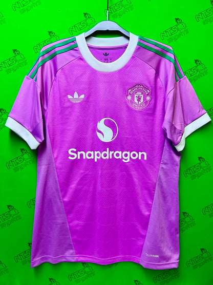 MANCHESTER UNITED 曼聯 2026/27 作客龍門球迷版球衣連印字連章