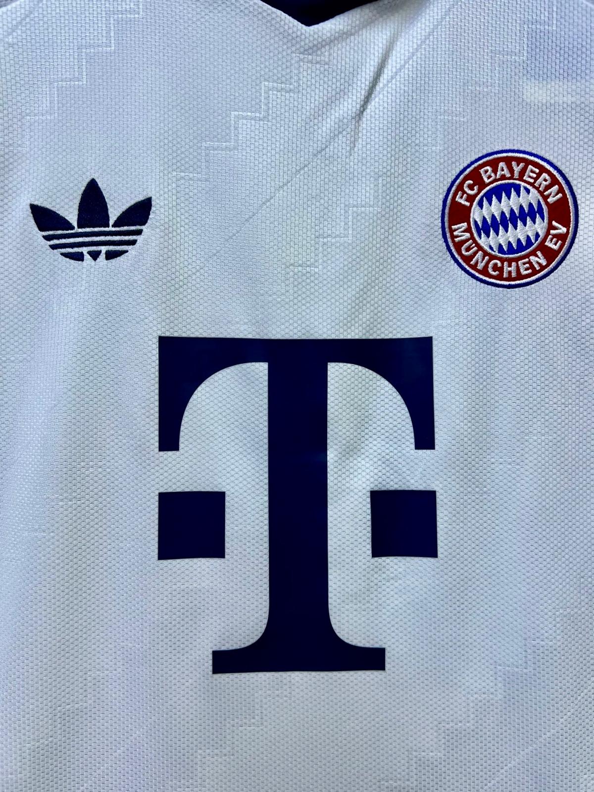 BAYERN MUNICH 拜仁慕尼黑 2026/27 作客球迷版連印字連章