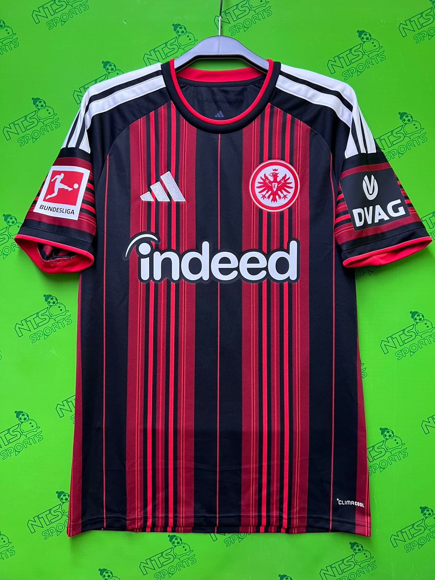 EINTRACHT FRANKFURT 法蘭克福 2026/27 主場球迷版連 20 DOAN 連章