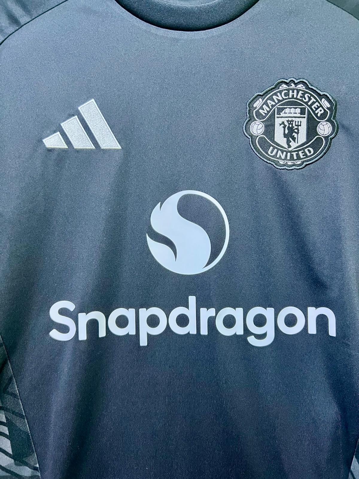 MANCHESTER UNITED 曼聯 2026/27 主場龍門球迷版球衣連印字連章